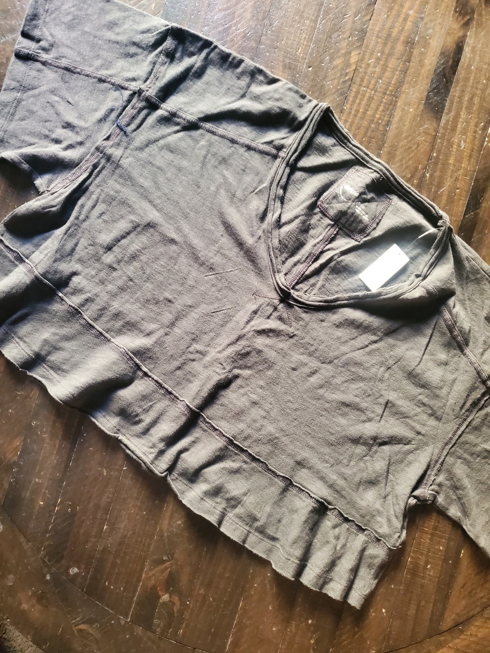 aerie Grey V-Neck Cropped Top with Ruffle Hem-Box Fit Oversized